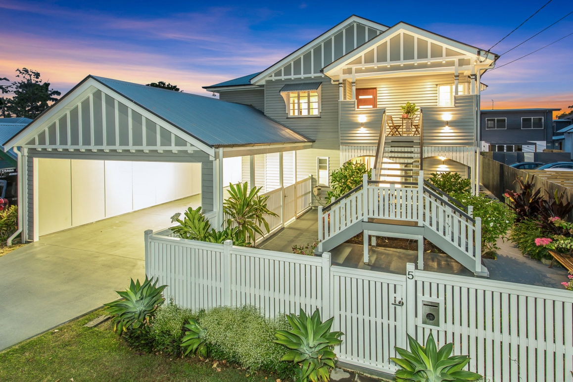Brisbane Queenslander Is a buyer’s agent fee tax deductible